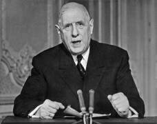 French President Charles De Gaulle during Speech at Television on May 24 (Rue des Archives) - Muzeo.com