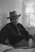 Gregory Peck in his actor's trailer (Orlando Suero) - Muzeo.com