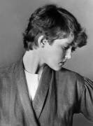 Hairstyle Camille Albane (Rue des Archives) - Muzeo.com