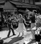 National Day Ball in Saint Germain Des Pres in Paris on July 14 (Rue des Archives) - Muzeo.com