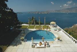Nirvana (Slim Aarons) - Muzeo.com