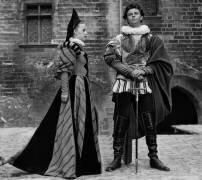 Play El Cid Performed By Jeanne Moreau and Gerard Philipe during Avignon Theatre Festival in July 1951 (Rue des Archives) - Muzeo.com