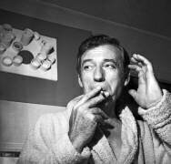 Singer Yves Montand After Rehearsal of his One Man Show here in The Dressing Room of Olympia September 20, 1968 (b/w photo) (Rue des Archives) - Muzeo.com