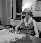 The art collector Peggy Guggenheim at home in Venice (anonymous) - Muzeo.com