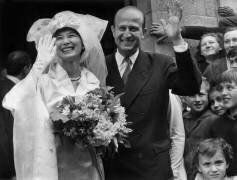 The Japanese Actress Keiko Kishi and the French Director Yves Ciampi at Their Marriage (Rue des Archives) - Muzeo.com