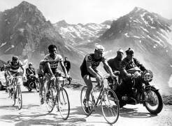 Tour De France 1963 (Rue des Archives) - Muzeo.com