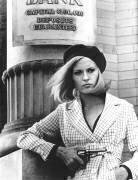 Bonnie and Clyde, Faye Dunaway (Collection Christophel) - Muzeo.com