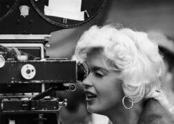 Jayne Mansfield (Keystone) - Muzeo.com