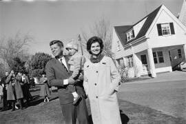 John Fitzgerald Kennedy (Orlando Suero) - Muzeo.com