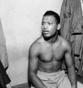 Le boxeur américain Sugar Ray Robinson (Rue des Archives) - Muzeo.com