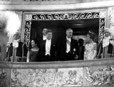 Mme Yvonne De Gaulle, Président américain John F. Kennedy, Général Charles De Gaulle, Président français, Jackie Kennedy (Rue des Archives) - Muzeo.com