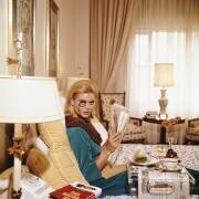 Monocled Miss (Slim Aarons) - Muzeo.com