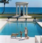 Nice Pool (Slim Aarons) - Muzeo.com
