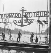 Préparation du Salon Nautique (Rue des Archives) - Muzeo.com