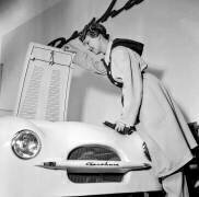 Salon de l'automobile de Paris (Grand Palais) (Rue des Archives) - Muzeo.com