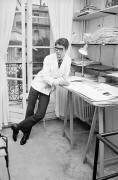 Yves Saint-Laurent (Reg Lancaster) - Muzeo.com