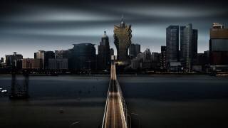 Continue to the big city (Amatou T) - Muzeo.com