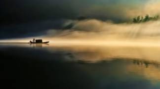 Fog Sprinkle the East River (Hua Zhu) - Muzeo.com