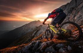 Golden hour high alpine ride (Sandi Bertoncelj ) - Muzeo.com