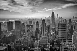 Hazy Gotham (Stefan Schilbe) - Muzeo.com
