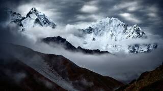 Himalayas (Mozart Chan) - Muzeo.com