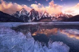 La glace et le feu (Hao Feng) - Muzeo.com