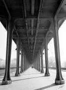 Bir hakeim Bridge in Paris (Jérôme Prince) - Muzeo.com