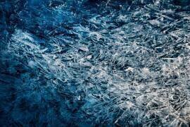 Moody Blue (Darlene Hewson) - Muzeo.com