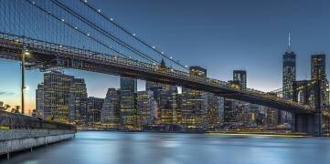 New York - Blue Hour over Manhattan (Michael Jurek) - Muzeo.com