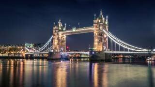 Night at The Tower Bridge (Nader el Assy) - Muzeo.com