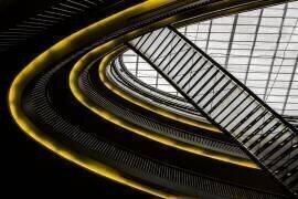 On higher level... (Gilbert Claes ) - Muzeo.com