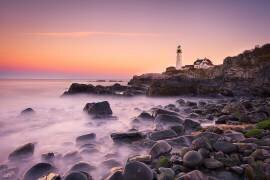 Portland Headlight (Michael Zheng) - Muzeo.com