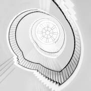 Round And Round (Anita Martin Anna Pilea) - Muzeo.com