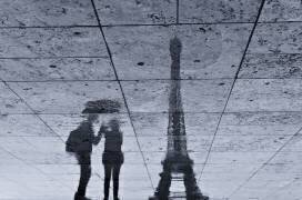 Sous la pluie à Paris (Philippe-M) - Muzeo.com