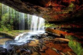 Under The Ledge (Mark Lucey) - Muzeo.com