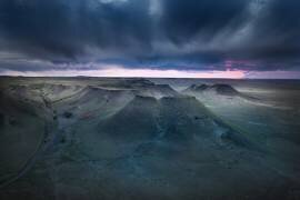 Volcanoes before rainstorm (Simoon) - Muzeo.com