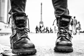 Biker Boots in Paris (Mike Franks) - Muzeo.com