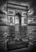 Dark morning (Adrian Lazare) - Muzeo.com