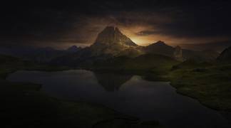 Farewell of the Day (Alejandro Garcia) - Muzeo.com
