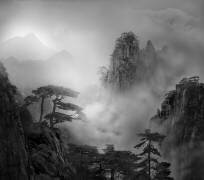 Huang Shan In The Fog (GuoJi) - Muzeo.com
