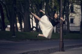 I dance, I am (Martin Krystynek MQEP) - Muzeo.com