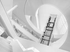 Journey to the light (Jeroen van de Wiel) - Muzeo.com