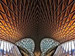 King's Cross Departure Hall (Ant Smith) - Muzeo.com