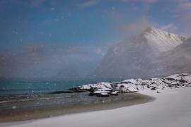 Lofoten Mood (Adrian Popan) - Muzeo.com