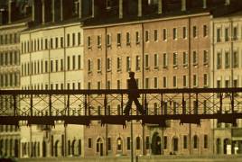 Man on a bridge (Hervé Gloaguen) - Muzeo.com