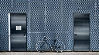 No bikes please (Linda Wride) - Muzeo.com