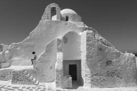 Paraportiani ,Mykonos, Greece (Charles Cho) - Muzeo.com