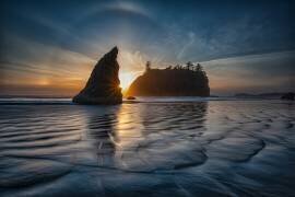 Sunset at Ruby Beach (Sunny Ding) - Muzeo.com