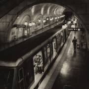 The last metro (Thomas Siegel) - Muzeo.com
