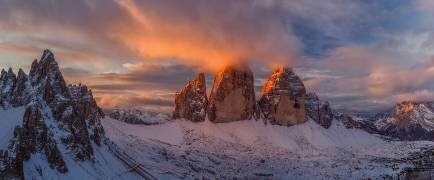 The story of the one sunrise (Valeriy Shcherbina) - Muzeo.com